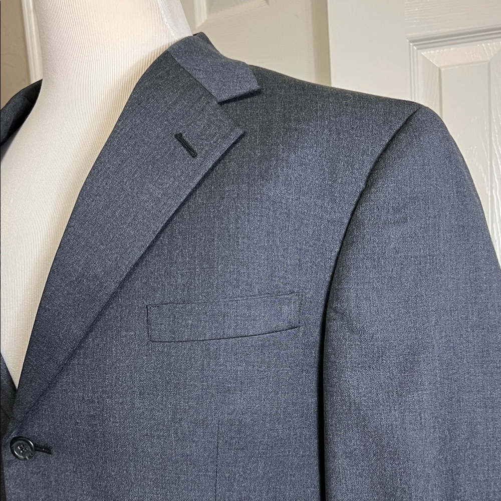 Vintage Tommy Hilfiger 100% Wool Dark Grey Blazer Three buttons Sz 46R
